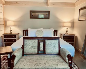 أيفي مانور إن فيليدج سنتر - بار هاربور - غرفة نوم