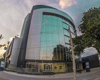 Hotel Osho - Santa Cruz de la Sierra - Gebouw