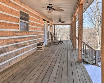 Quiet and Secluded Berea Cabin on 70-Acre Farm! - Berea