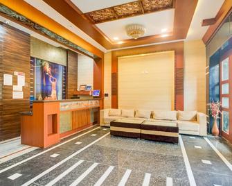 Hotel O Grand Hotel And Lodge - Sangareddy - Front desk