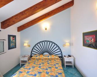 Villa Maria Luigia - Amalfi - Bedroom