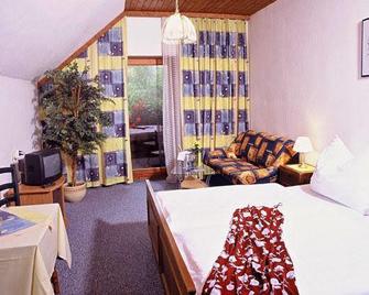 Gasthof Steinbräu - Faistenau - Bedroom