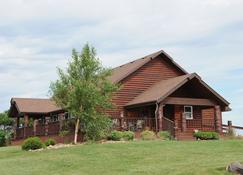 Buck Run Lodge - Conference Facility, Nature's Own Retreat , - Anita - Building