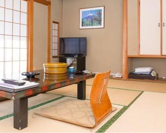 Yugawara Onsen Ryokan Greenso - Yugawara