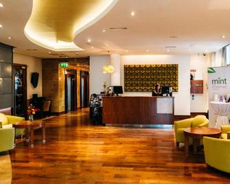 Kilkenny Pembroke Hotel - קילקני - דלפק קבלה
