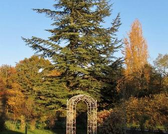 A Cozy, Techy, Lofty Barn in the Heart of the Loire Valley Grands Chateaux Area - Chitenay - Vista del exterior