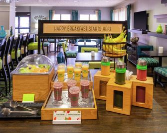 هامبتون إن يوجين - يوغين - بار