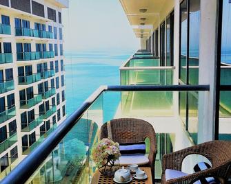 Olive Tree Residence - Al Jazirah Al Hamra - Balkon