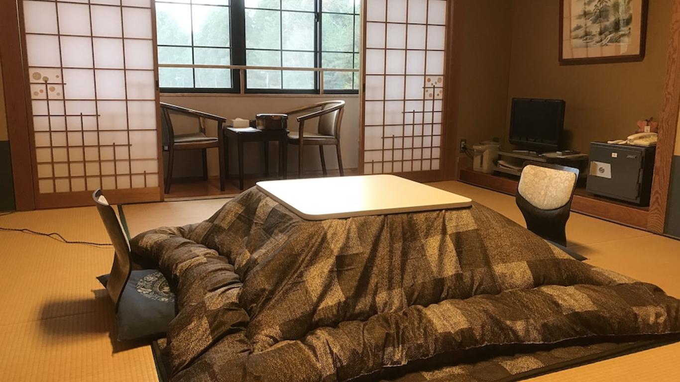 ラ・フォーレ吹屋
