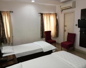 Krishnapatnam Grand Inn - Nellore - Habitación