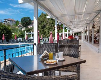 Detelina Hotel - Golden Sands