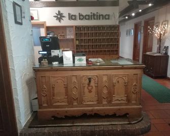 Hotel Ristorante La Baitina - Asiago - Recepce