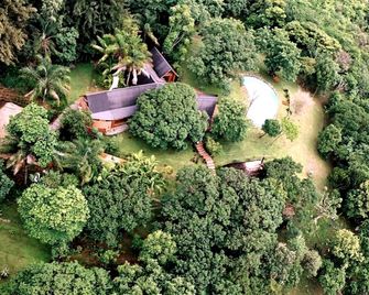 Luxury Camping Huts Amid Waterfalls and Forestry in Swaziland - Piggs Peak - Outdoors view
