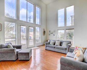 Downtown Houston Townhome with City Views! - 休斯頓 - 客廳