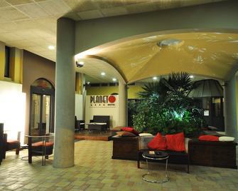 Planet Hotel - Maranello - Lobby