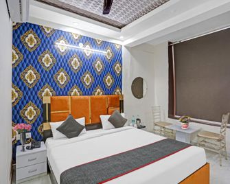 Live As Nod2689 - Noida - Schlafzimmer