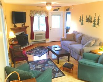 Nordic Condo - Lincoln - Living room