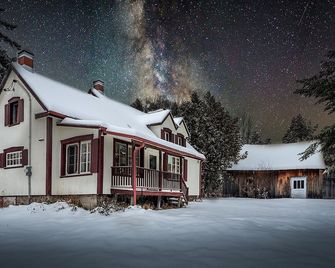 Ancestral Wooden Chalet - St-Gabriel de Brandon - Mandeville - Bâtiment