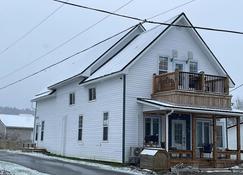 Finn's Studio, Fundy Park - Alma - Edificio