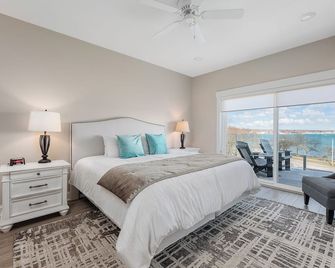 539 Bay St - Traverse City - Habitación