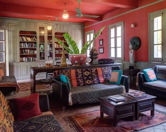 Satri House Hotel - לואנג פראבאנג - טרקלין