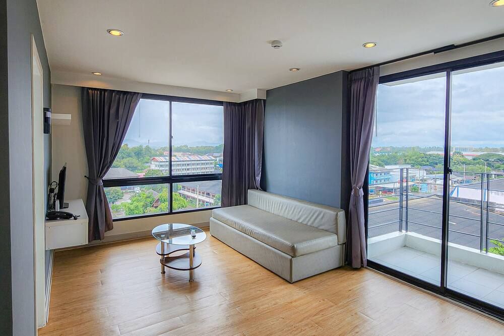 O2 Hotel Maesot - Mae Sot - Living room