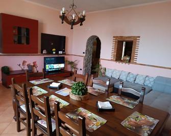 Casa Vacanze Noemi - Riposto - Essbereich