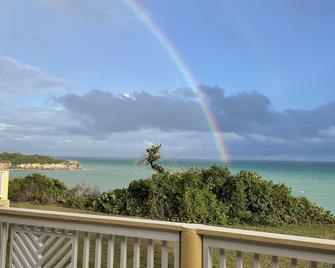 Paradise Cove Secluded Pristine Villa, \'Margarita\' - Frederiksted - Balcony