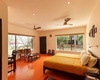 Lhasa Ayurveda and Wellness Resort - A BluSalzz Collection, Kochi, Kerala - Ernakulam - Habitación
