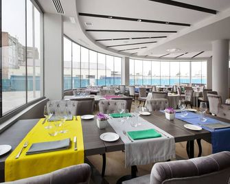 Hotel Masmonzon - Monzón - Restaurante