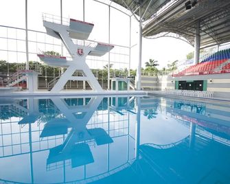 Trace Suites By Sms Hospitality - Los Baños (Laguna) - Piscina