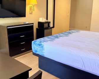 Castaic Inn Near Six Flags Magic Mountain - Castaic