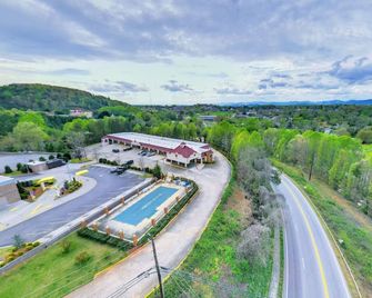 Dahlonega Mountain Inn - Dahlonega - Außenansicht