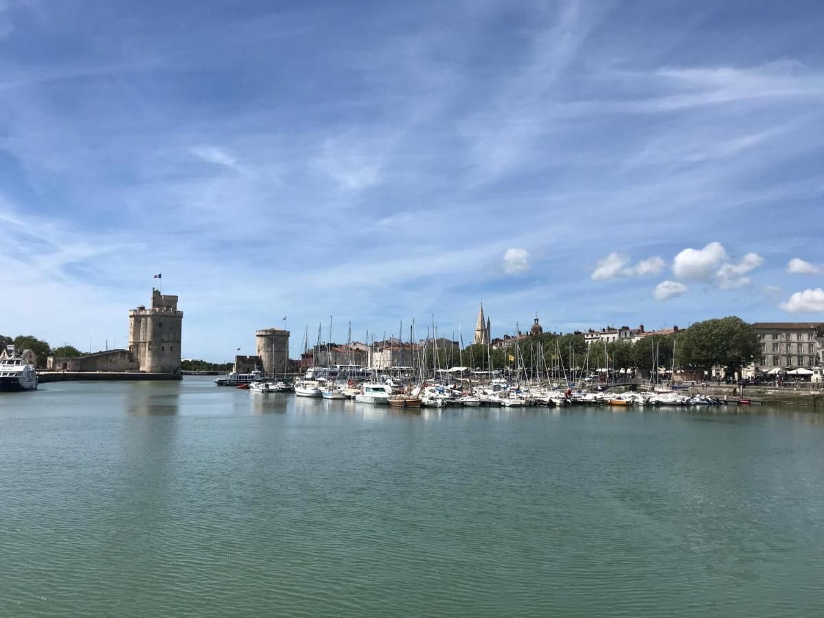 Hôtel Les Gens de Mer La Rochelle thumbnail 3