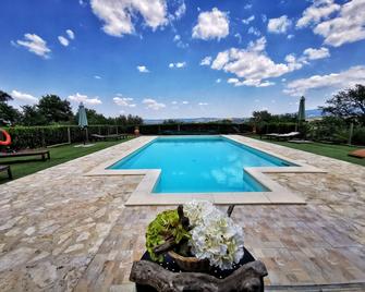 Agriturismo I Casamenti - Scansano - Piscina