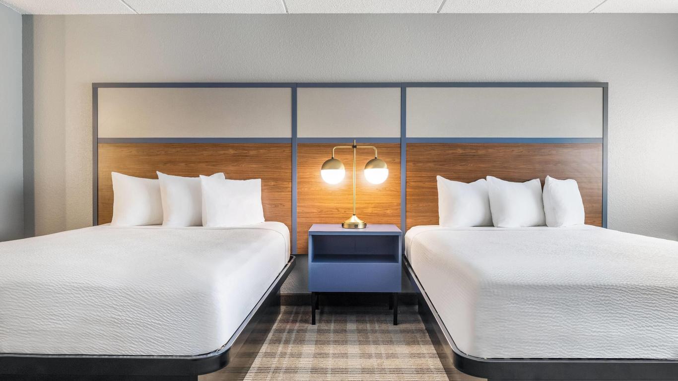 AmericInn by Wyndham Mounds View Minneapolis