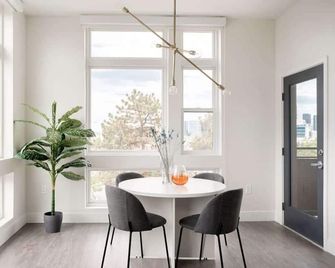 A Luxe Point of View - Pet-Friendly - Zuni Lofts - Denver - Sala de jantar