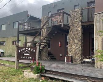 Guanaca Lodge - El Chaltén - Building