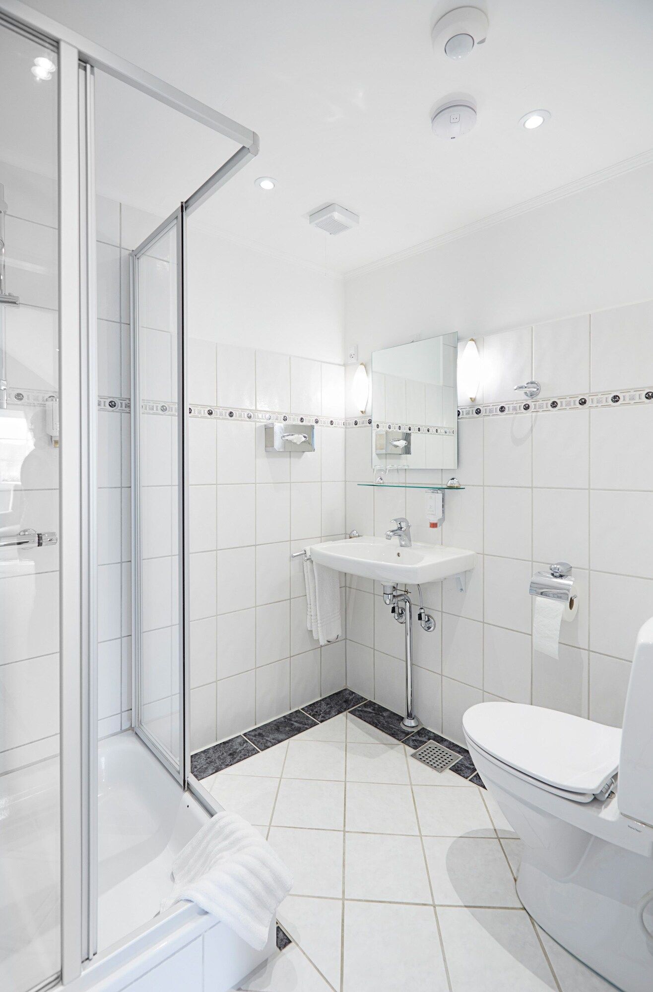 Hotel Fjordkroen - Tappernøje - Bathroom