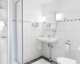 Hotel Fjordkroen - Tappernøje - Bathroom