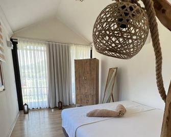 Marimare Beach Bungalow - Orhaniye - Bedroom