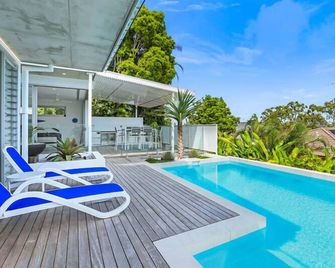 Magnificent views on Arkana, Noosa Heads - Noosa Heads - Pool