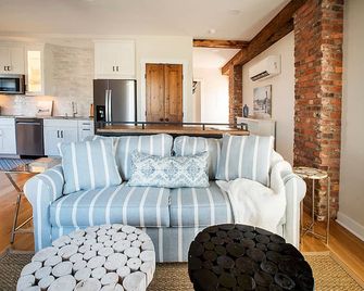 Stunning Downtown Studio in Lewes - Lewes - Living room