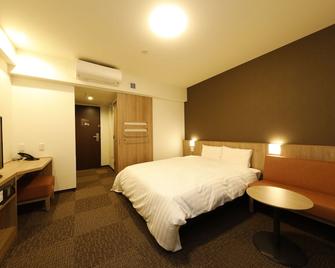 Dormy Inn Maebashi - Maebashi - Habitación