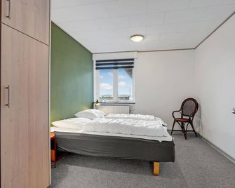Holiday Home Holmsland Klitvej Ringkøbing Ix - Klegod - Bedroom