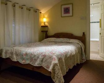The Ilchester Arms Hotel - Yeovil - Bedroom