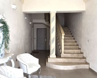 Appartamenti Insalento San Pancrazio - San Pancrazio Salentino - Escaleras