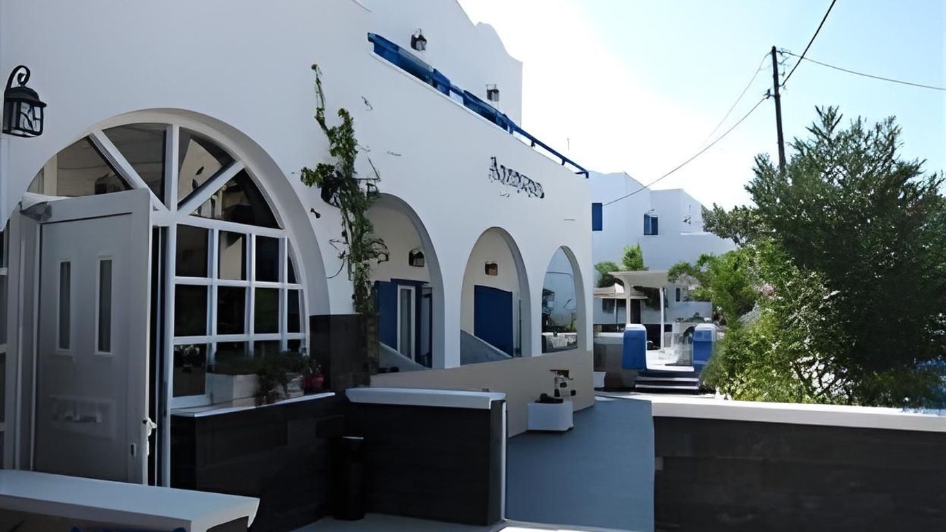 Anemones Hotel