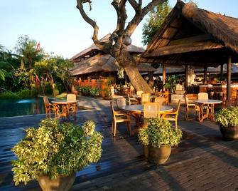 Tandjung Sari Hotel - Denpasar - Patio