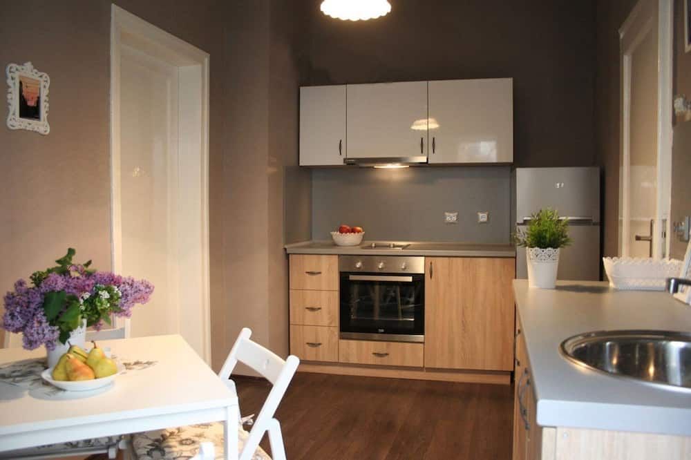 Yavor Apartment - Sofia - Kitchen
